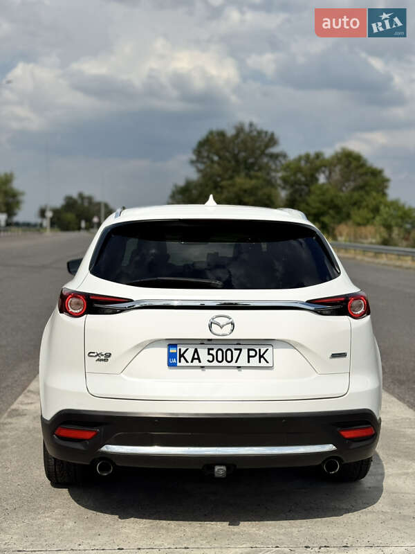 Внедорожник / Кроссовер Mazda CX-9 2017 в Звенигородке