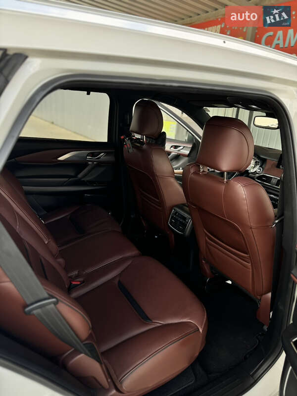 Внедорожник / Кроссовер Mazda CX-9 2017 в Звенигородке