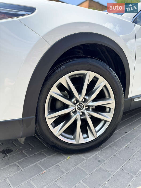 Внедорожник / Кроссовер Mazda CX-9 2017 в Звенигородке