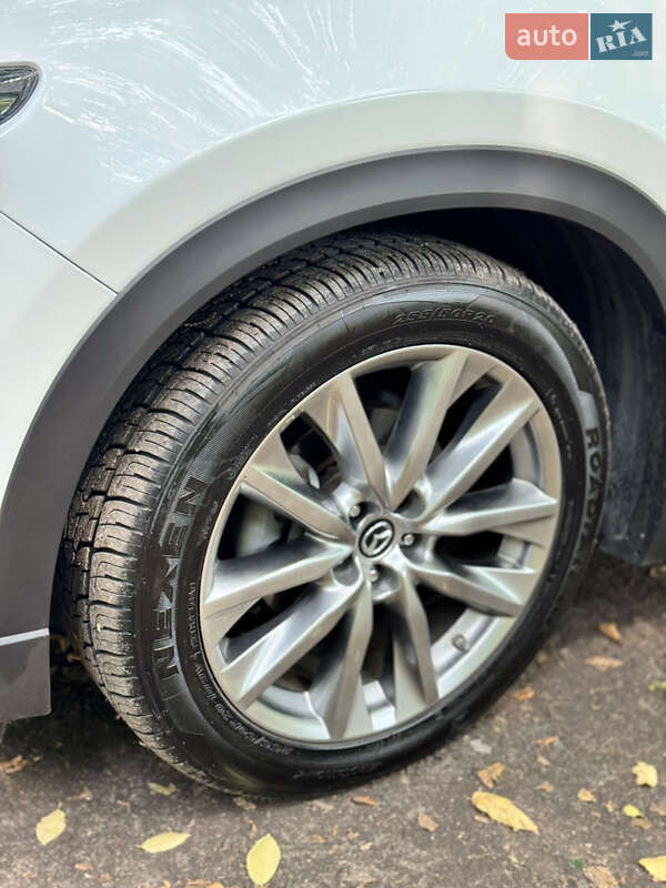 Внедорожник / Кроссовер Mazda CX-9 2017 в Звенигородке