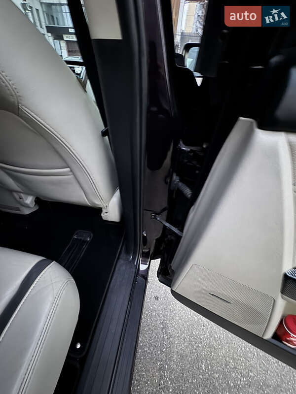 Внедорожник / Кроссовер Mazda CX-9 2008 в Киеве
