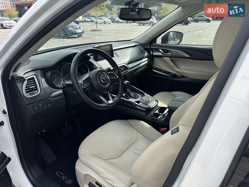 Позашляховик / Кросовер Mazda CX-9 2016 в Києві
