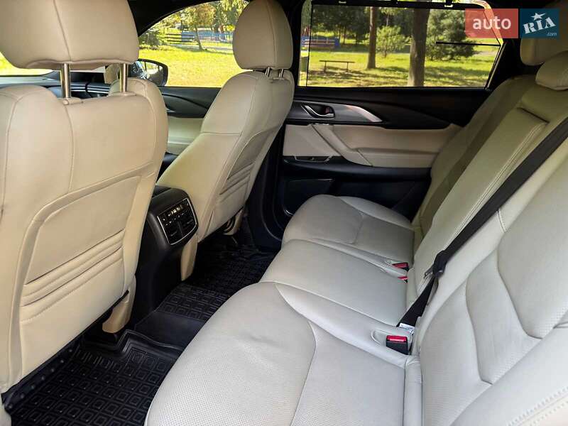 Позашляховик / Кросовер Mazda CX-9 2017 в Києві фото 24 Позашляховик / Кросовер Mazda CX-9 2017 в Києві