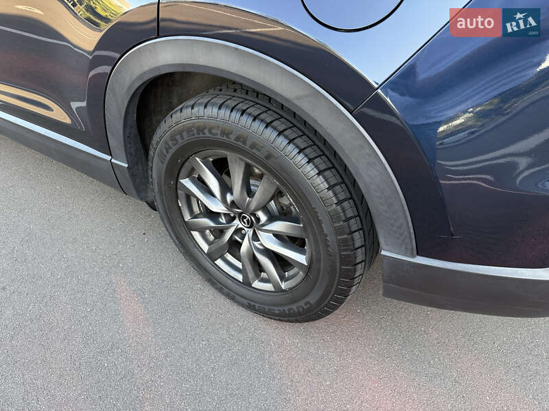 Внедорожник / Кроссовер Mazda CX-9 2016 в Киеве
