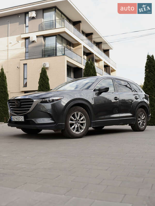 Позашляховик / Кросовер Mazda CX-9 2017 в Ужгороді