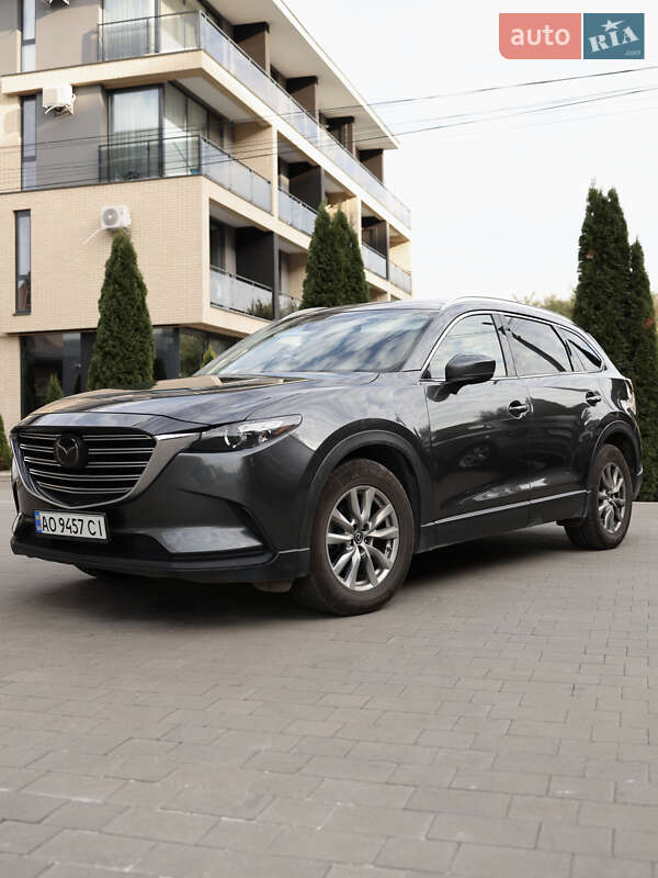 Позашляховик / Кросовер Mazda CX-9 2017 в Ужгороді