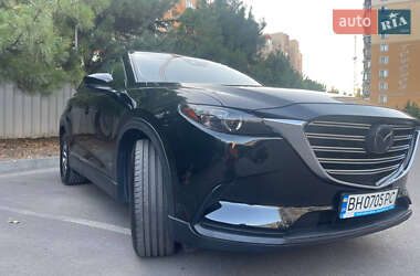 Позашляховик / Кросовер Mazda CX-9 2018 в 