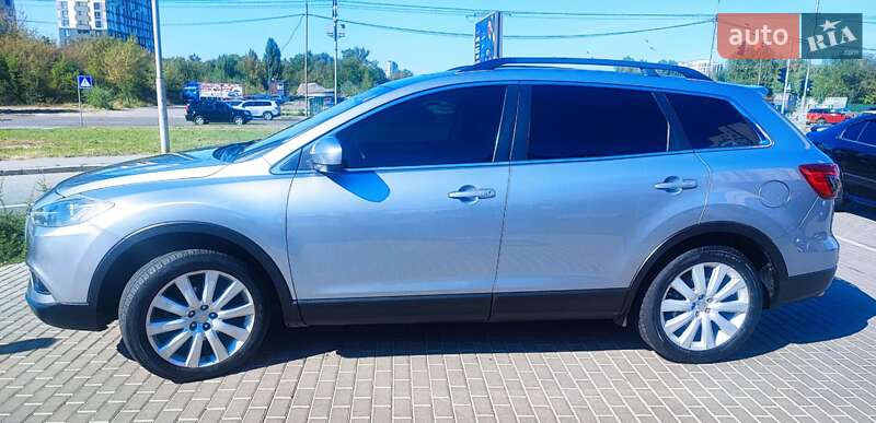 Позашляховик / Кросовер Mazda CX-9 2013 в Києві