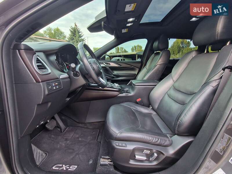 Позашляховик / Кросовер Mazda CX-9 2019 в Дніпрі