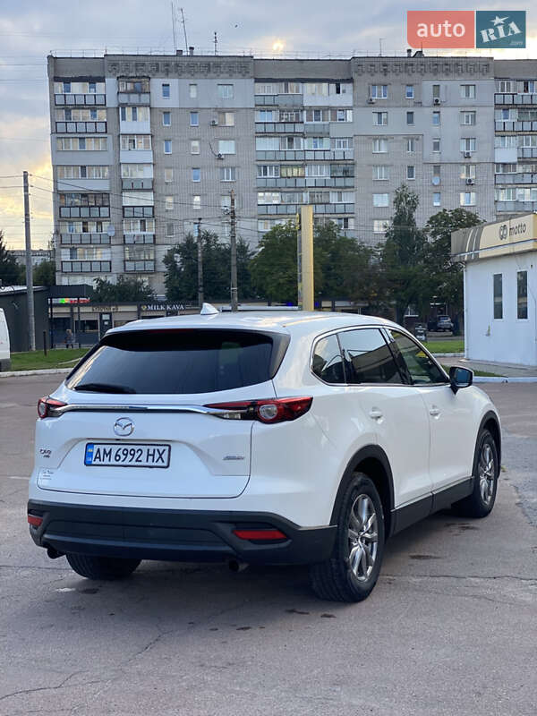 Позашляховик / Кросовер Mazda CX-9 2017 в Житомирі