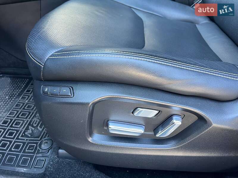 Внедорожник / Кроссовер Mazda CX-9 2022 в Киеве