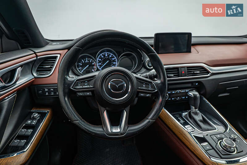 Внедорожник / Кроссовер Mazda CX-9 2016 в Киеве