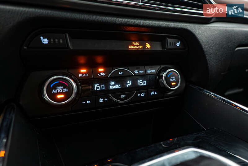 Внедорожник / Кроссовер Mazda CX-9 2016 в Киеве