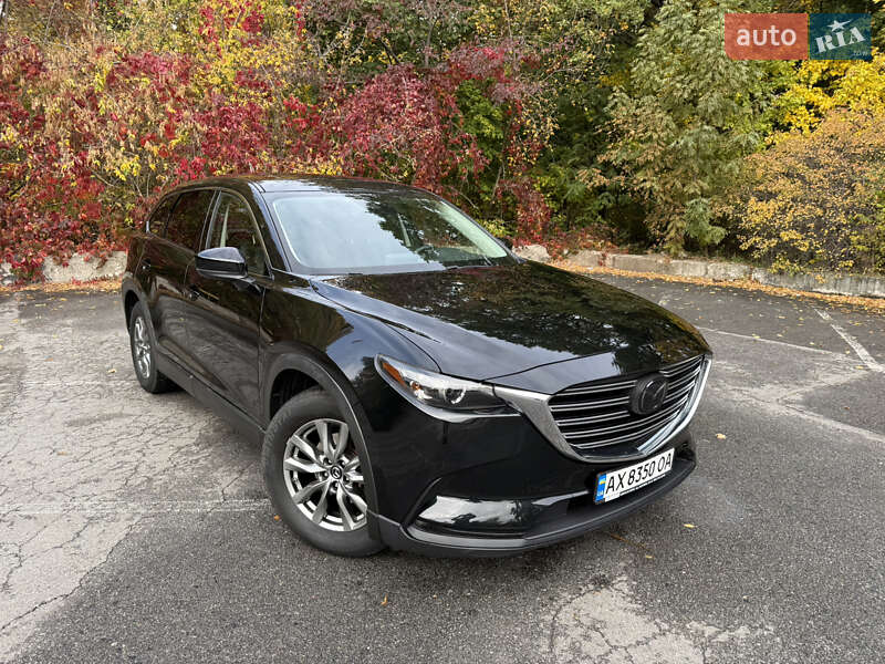 Позашляховик / Кросовер Mazda CX-9 2018 в 