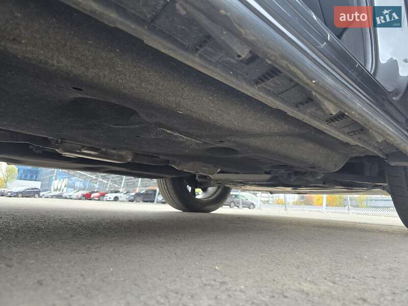 Позашляховик / Кросовер Mazda CX-9 2019 в Києві фото 24 Позашляховик / Кросовер Mazda CX-9 2019 в Києві