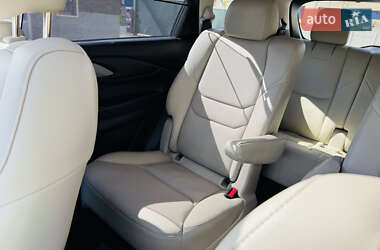 Позашляховик / Кросовер Mazda CX-9 2020 в 