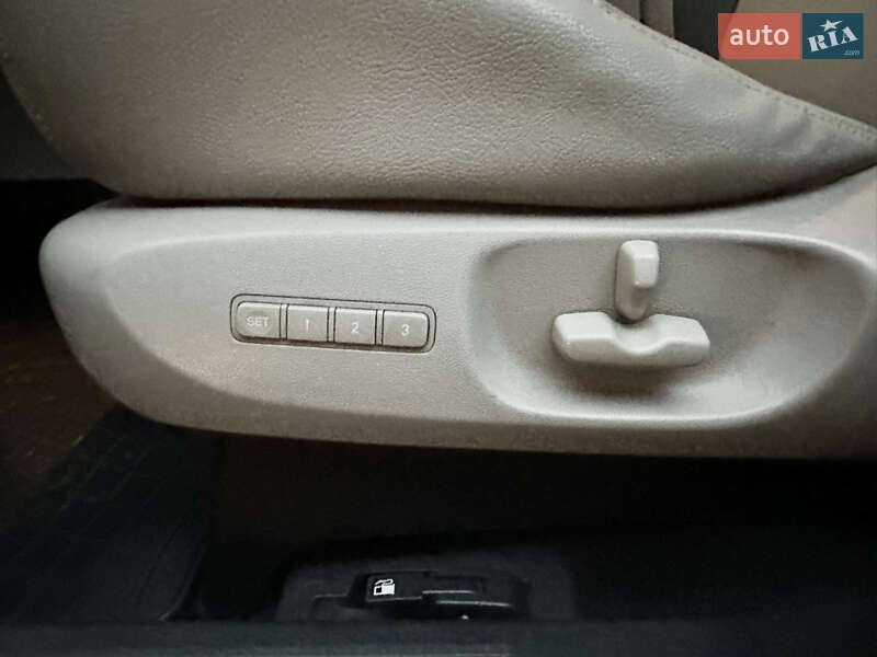 Внедорожник / Кроссовер Mazda CX-9 2007 в Белой Церкви фото 17 Внедорожник / Кроссовер Mazda CX-9 2007 в Белой Церкви