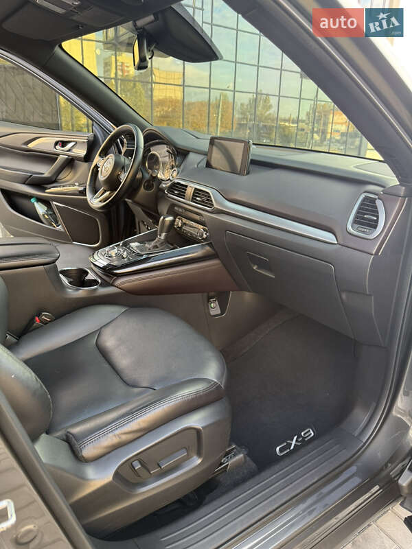 Позашляховик / Кросовер Mazda CX-9 2018 в Дніпрі фото 15 Позашляховик / Кросовер Mazda CX-9 2018 в Дніпрі