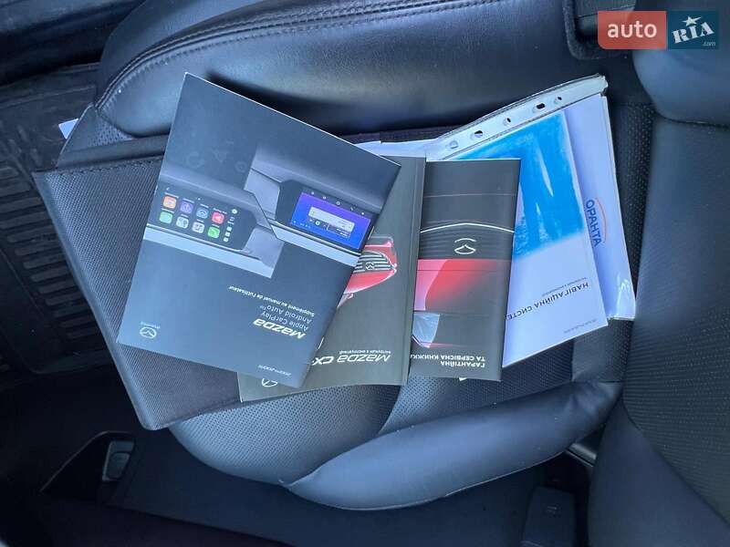 Позашляховик / Кросовер Mazda CX-9 2018 в Львові