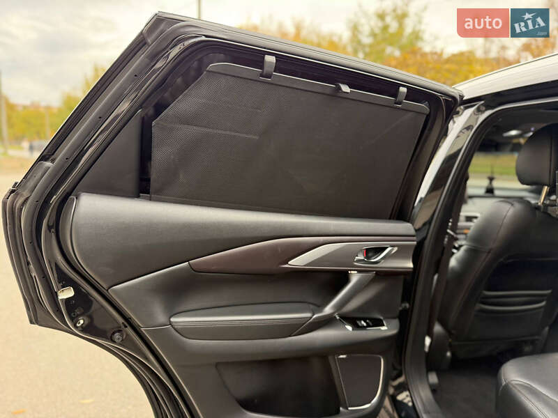 Позашляховик / Кросовер Mazda CX-9 2019 в Дніпрі