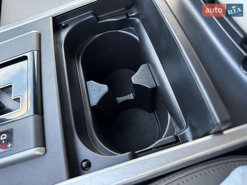 Позашляховик / Кросовер Mazda CX-9 2010 в Дрогобичі