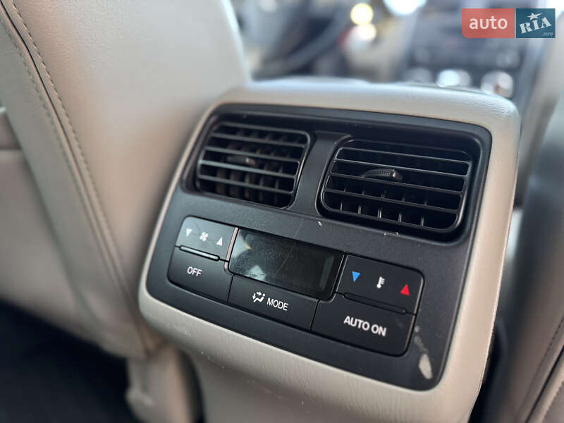 Позашляховик / Кросовер Mazda CX-9 2010 в Дрогобичі