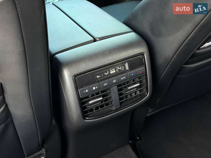 Позашляховик / Кросовер Mazda CX-9 2018 в Кривому Розі фото 42 Позашляховик / Кросовер Mazda CX-9 2018 в Кривому Розі