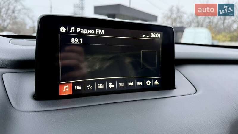 Позашляховик / Кросовер Mazda CX-9 2016 в Запоріжжі