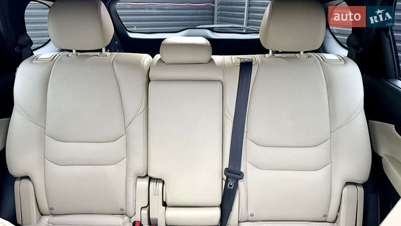 Позашляховик / Кросовер Mazda CX-9 2016 в Запоріжжі