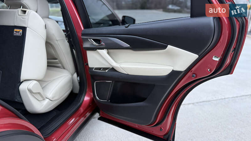 Позашляховик / Кросовер Mazda CX-9 2016 в Запоріжжі