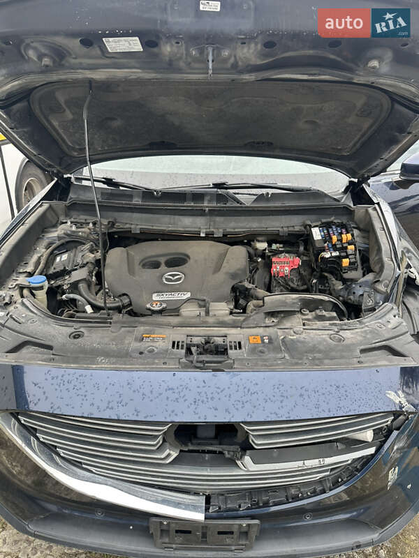 Внедорожник / Кроссовер Mazda CX-9 2018 в Новояворовске