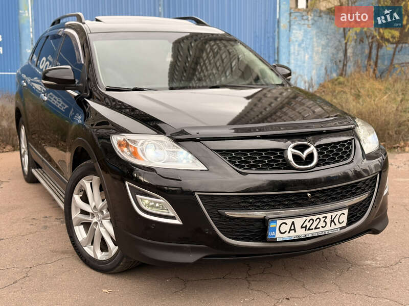 Позашляховик / Кросовер Mazda CX-9 2010 в Києві