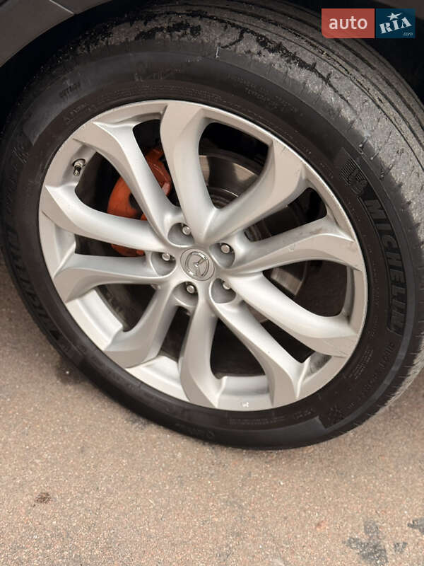 Позашляховик / Кросовер Mazda CX-9 2010 в Києві