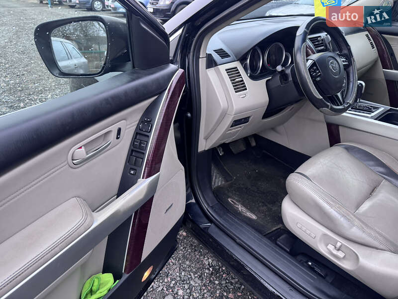 Позашляховик / Кросовер Mazda CX-9 2007 в Звенигородці