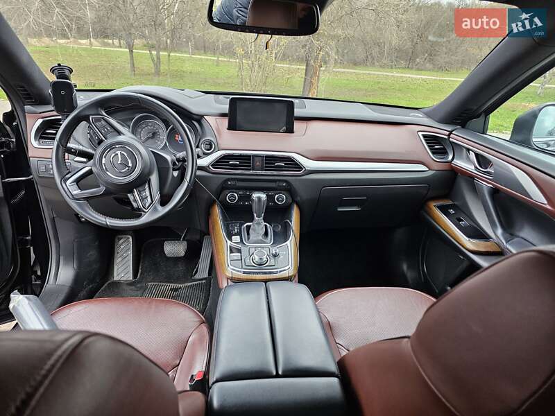 Внедорожник / Кроссовер Mazda CX-9 2016 в Запорожье