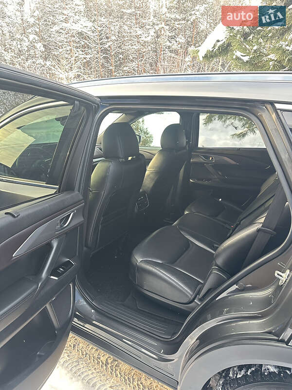 Внедорожник / Кроссовер Mazda CX-9 2017 в Харькове