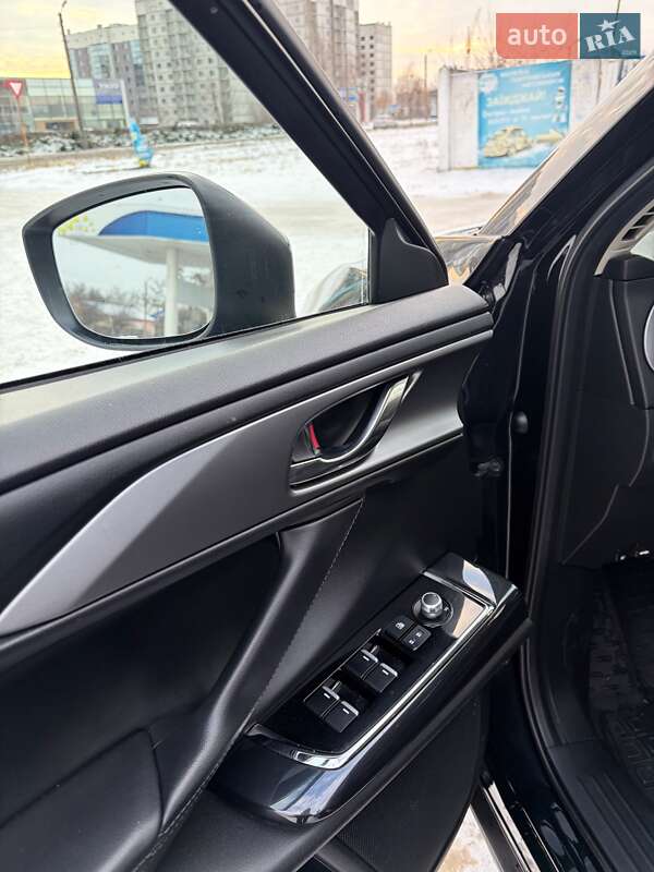 Позашляховик / Кросовер Mazda CX-9 2018 в Полтаві