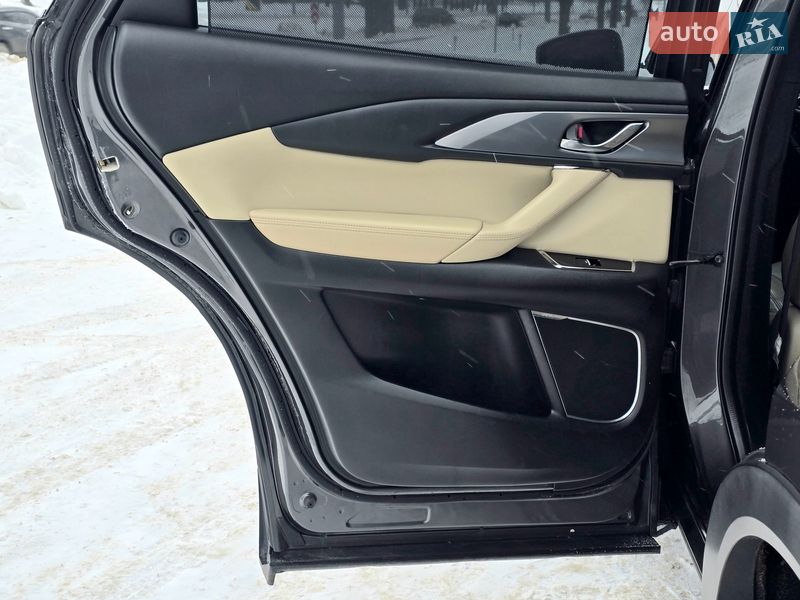 Внедорожник / Кроссовер Mazda CX-9 2016 в Харькове