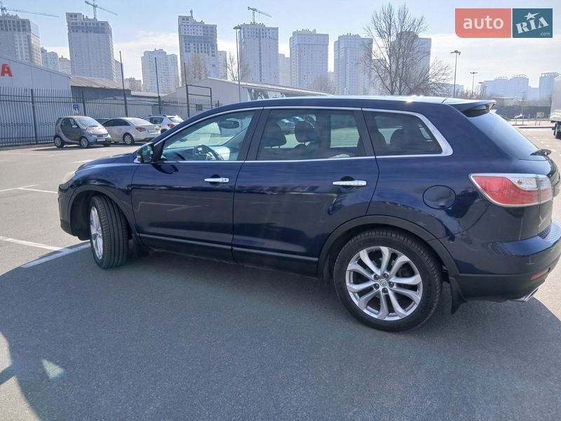 Внедорожник / Кроссовер Mazda CX-9 2012 в Киеве
