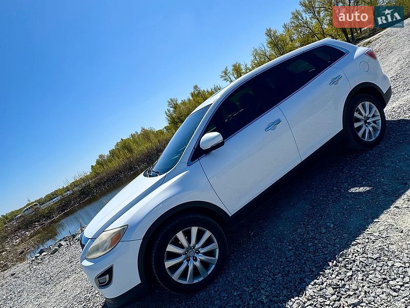 Внедорожник / Кроссовер Mazda CX-9 2009 в Кременчуге