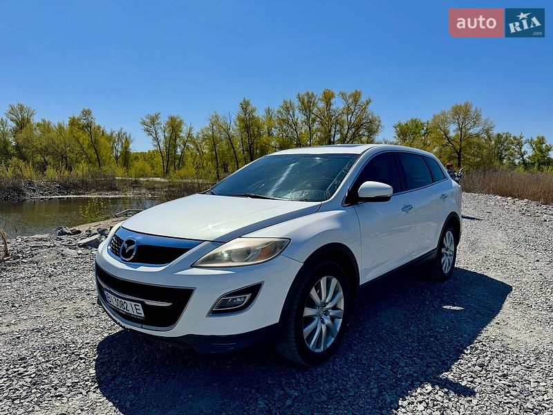 Внедорожник / Кроссовер Mazda CX-9 2009 в Кременчуге