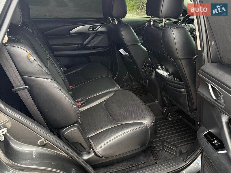 Внедорожник / Кроссовер Mazda CX-9 2017 в Запорожье