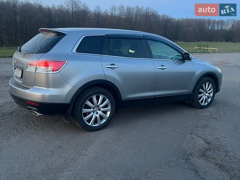 Внедорожник / Кроссовер Mazda CX-9 2009 в Ромнах