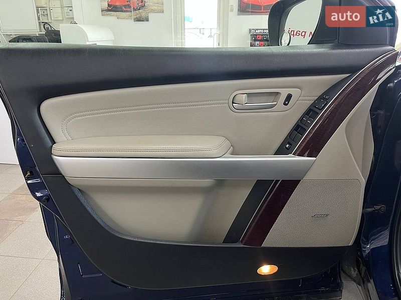 Внедорожник / Кроссовер Mazda CX-9 2008 в Киеве