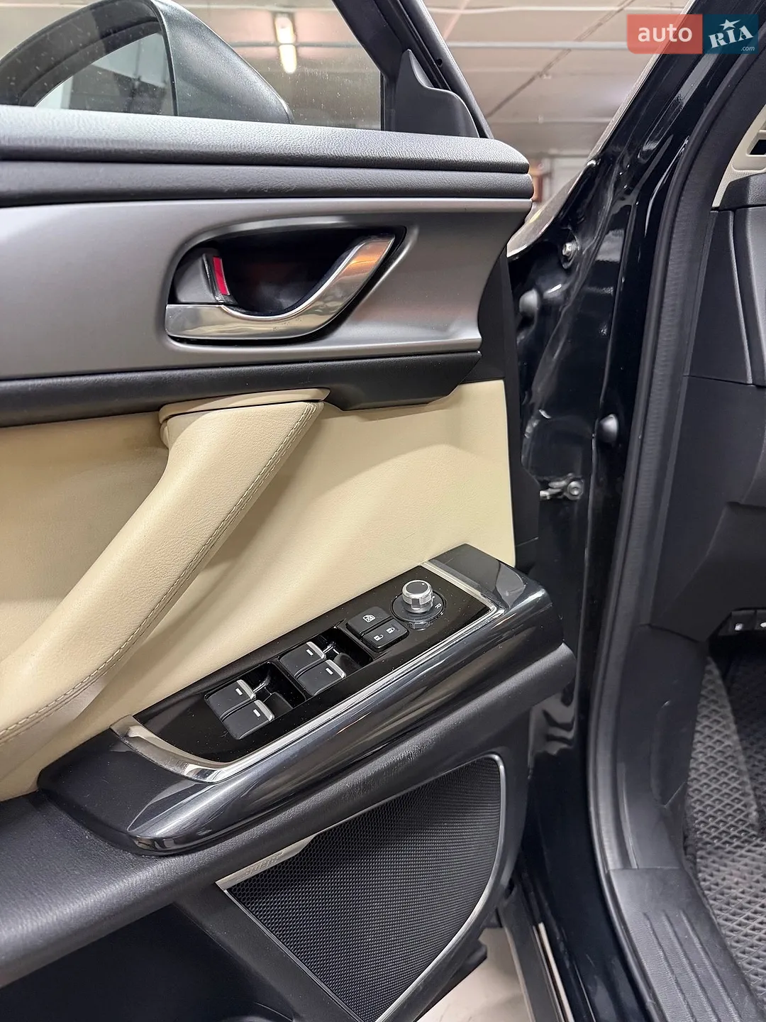 2017 Mazda CX-9 - мініатюра 23