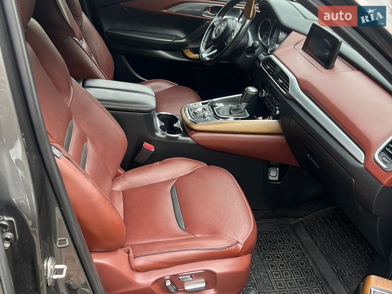 Внедорожник / Кроссовер Mazda CX-9 2018 в Обухове