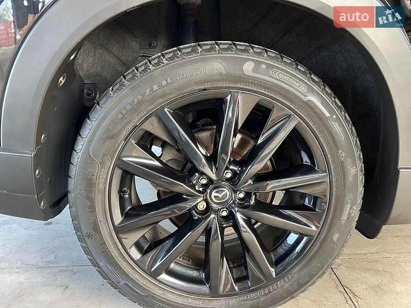 Позашляховик / Кросовер Mazda CX-9 2016 в Краматорську
