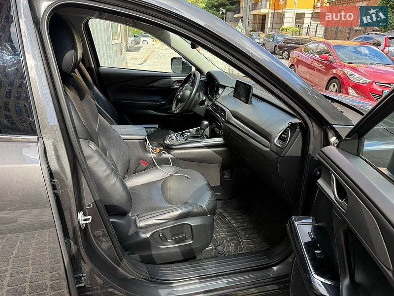 Позашляховик / Кросовер Mazda CX-9 2016 в Києві