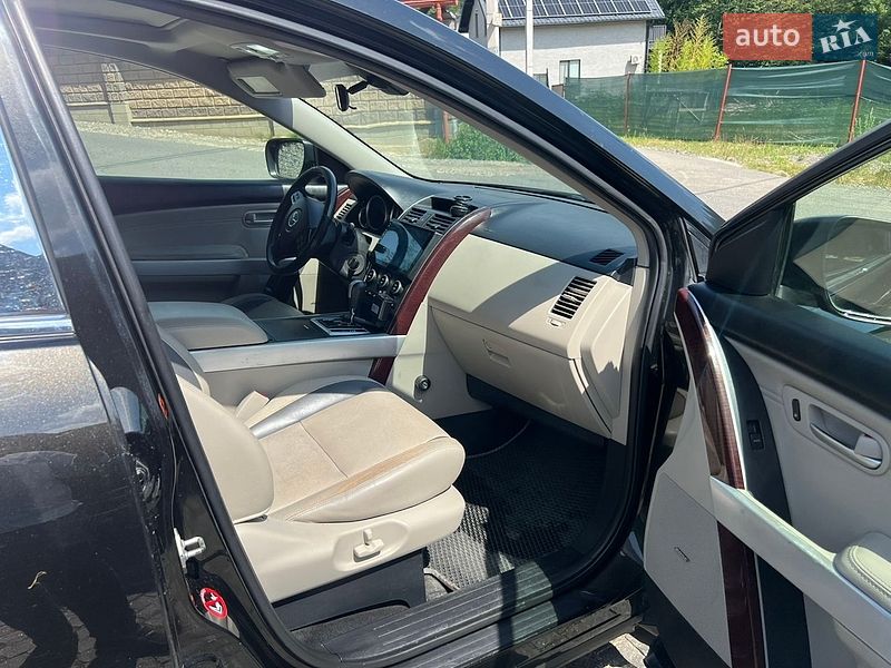 Внедорожник / Кроссовер Mazda CX-9 2008 в Ужгороде