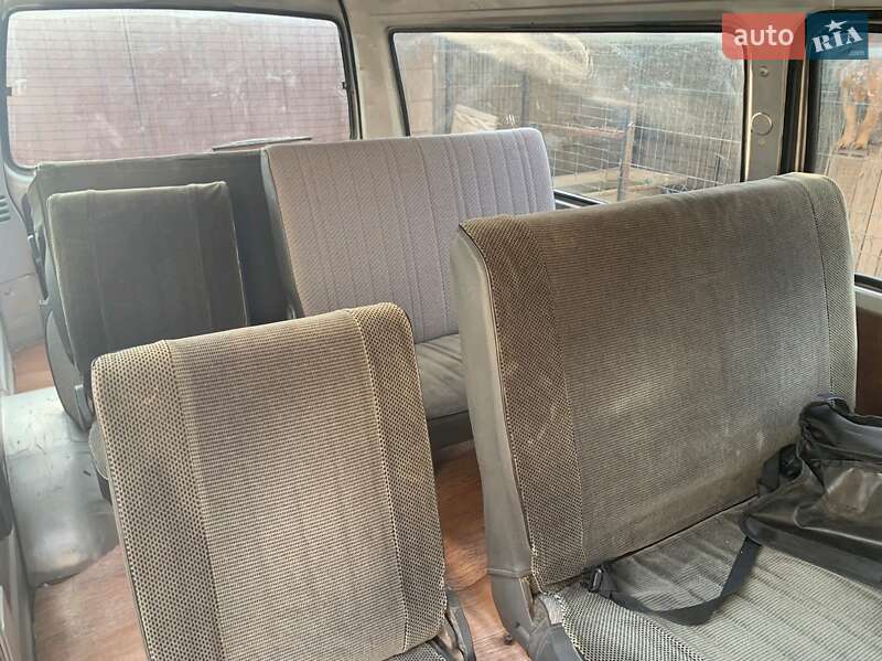 Минивэн Mazda E-series 1997 в Николаеве фото 2 Минивэн Mazda E-series 1997 в Николаеве